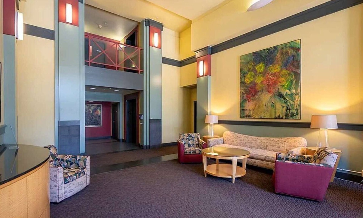 Belltown Condo | The Cornet Nest at Belltown - 99 Walkscore