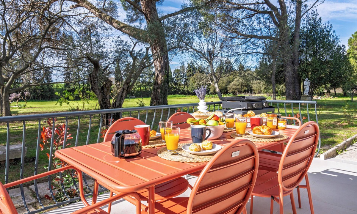Bellegarde House | The Coste Rouge house