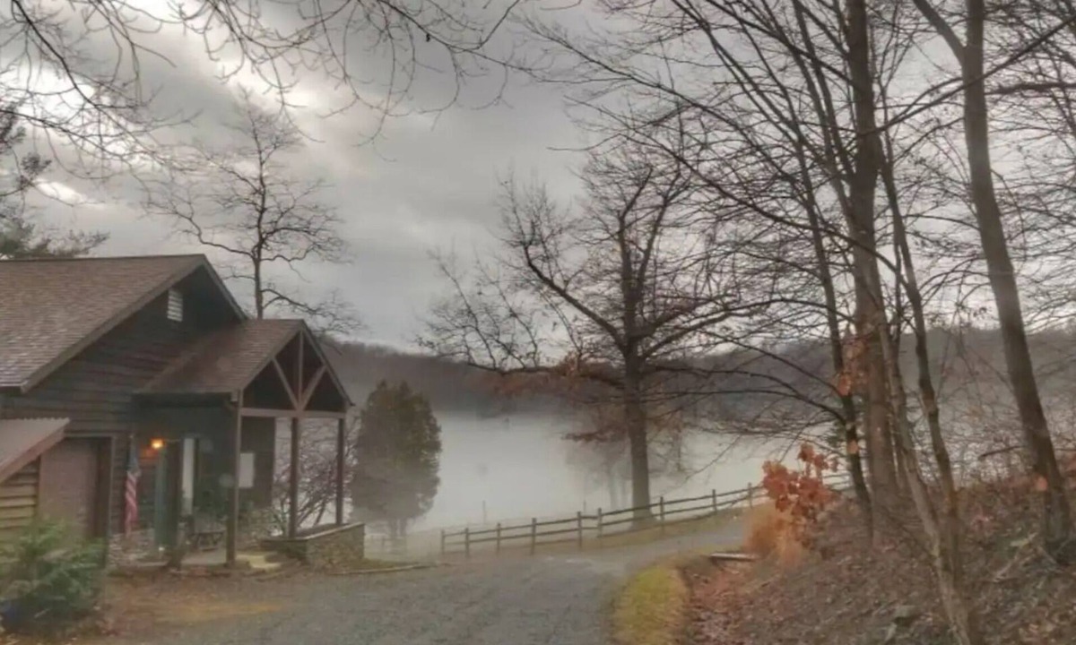 Racine Cottage | The Cottage at Lake Tranquility