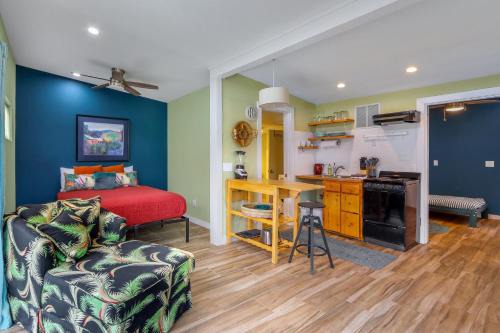 Wimberley House | The Cottage at Starlight Meadow