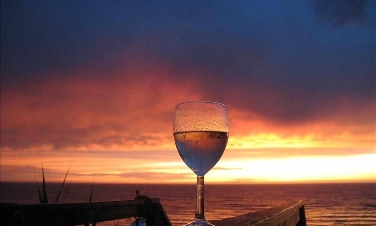 Greenport West Cottage | The Cottage at Sunset Bluff