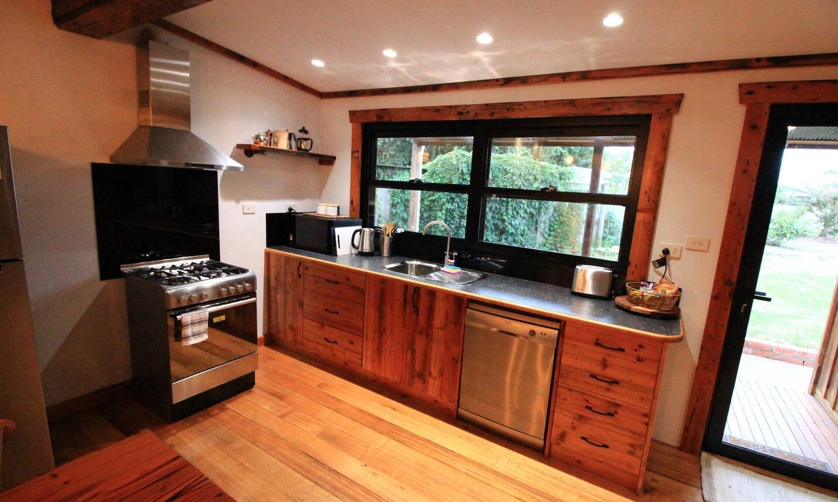 Lucknow Cottage | The Cottage