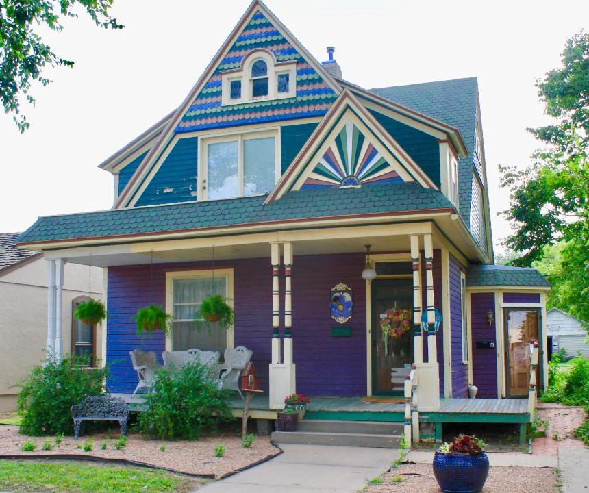 Great Bend Apartment | The Cottage Inn