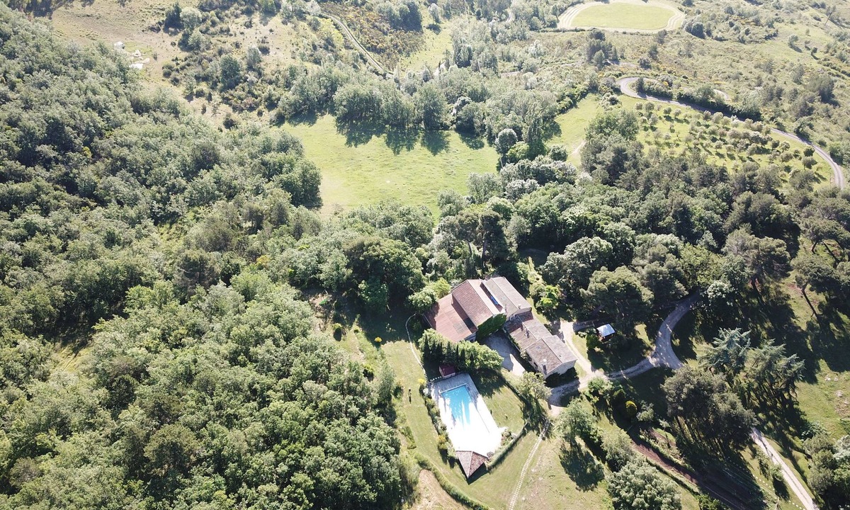 Campagne-sur-Aude House | THE COTTAGE OF RURAL Bergnes, in the shade of large pine trees with pool