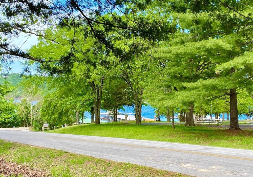 Indian Point Resort | The Cottage Resort