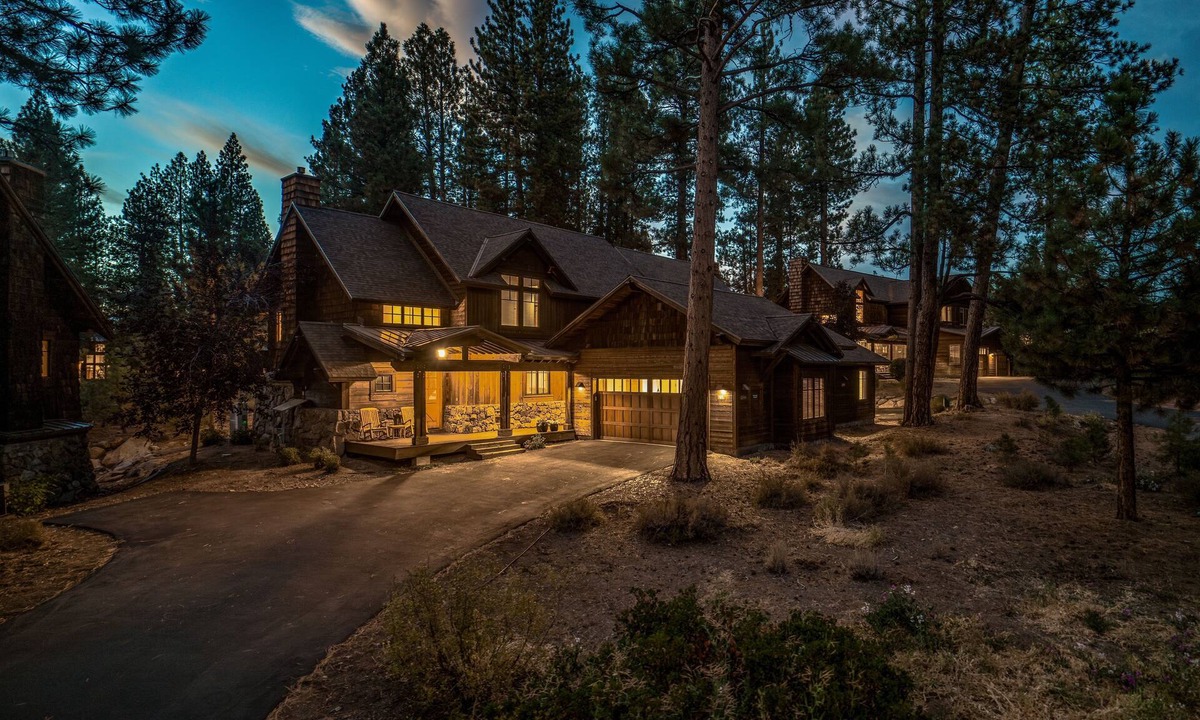 Truckee Cottage | The Cottages at Old Greenwood