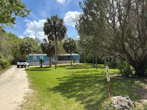 Crystal River House | The country house