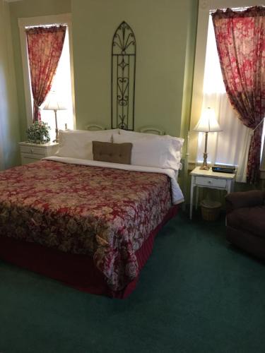 Fort Scott Hotel | The Courtland Hotel & Spa