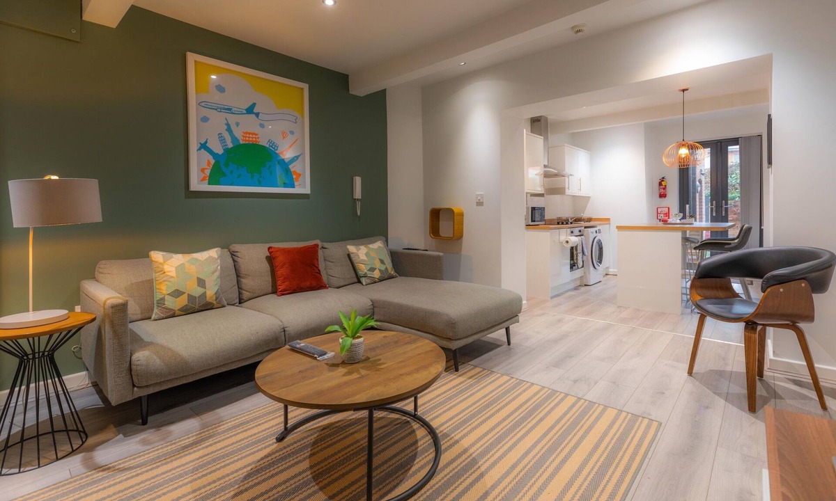 Preston Apartment | The Courtyard- City Haven Preston