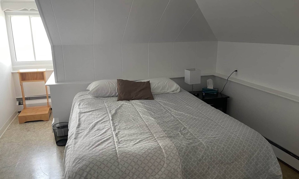 Sainte-Anne-des-Monts Hostel | The Couvent, 404 - chambre Queen