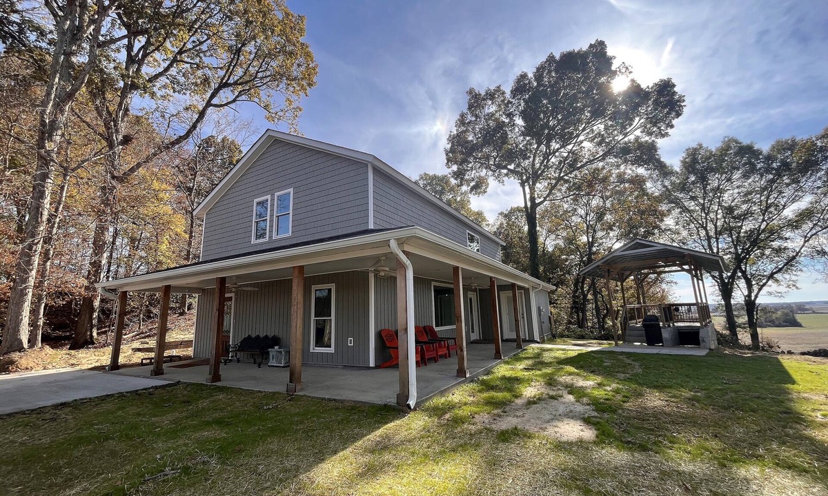 Hernando House | THE COVE! Two houses in a cul-de-sac!