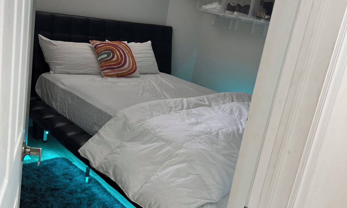 Barrie Apartment | the cozy nap