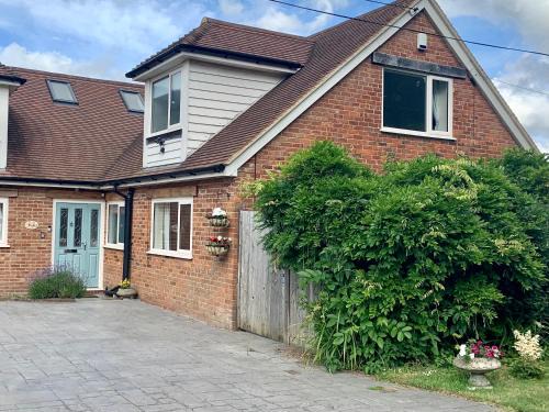 Ewhurst Green House | The Croft