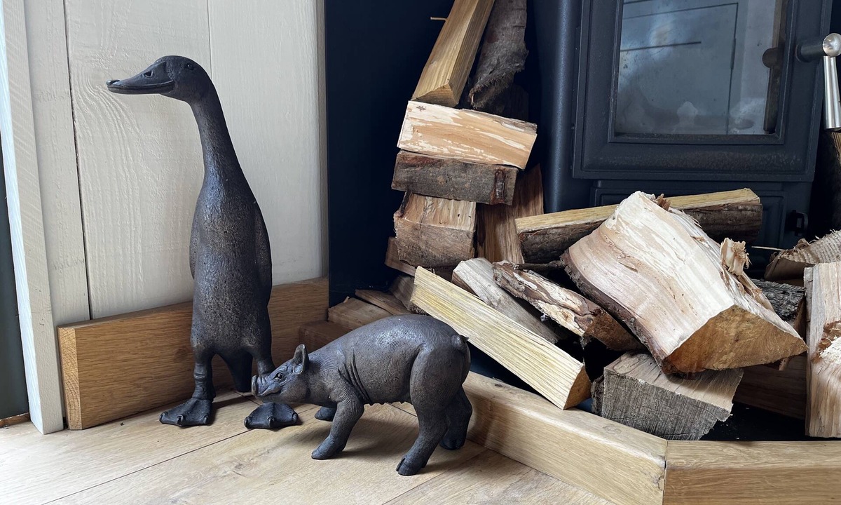 Hollingbourne Cabin | The Crooked Gate - Luxury Romantic Getaway