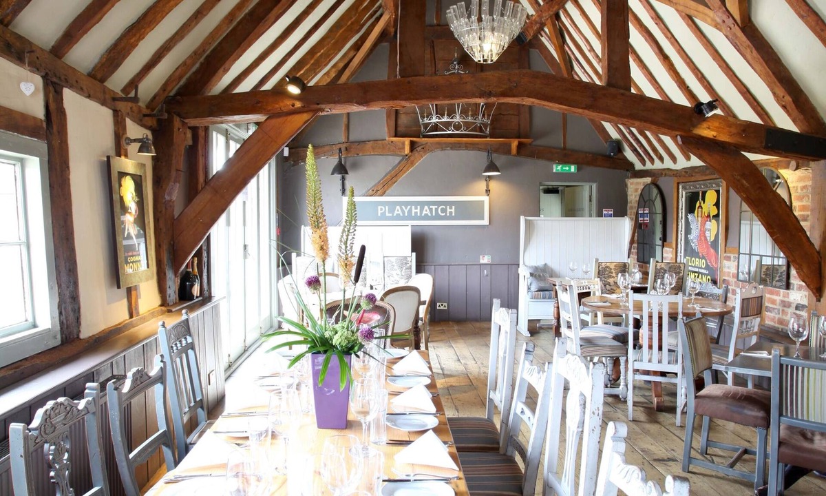 Playhatch Bed & Breakfast | The Crown at Playhatch