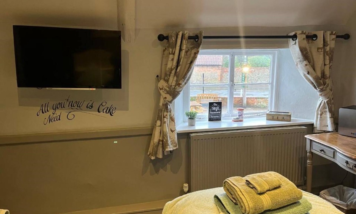 King's Lynn Bed & Breakfast | The Crown Inn