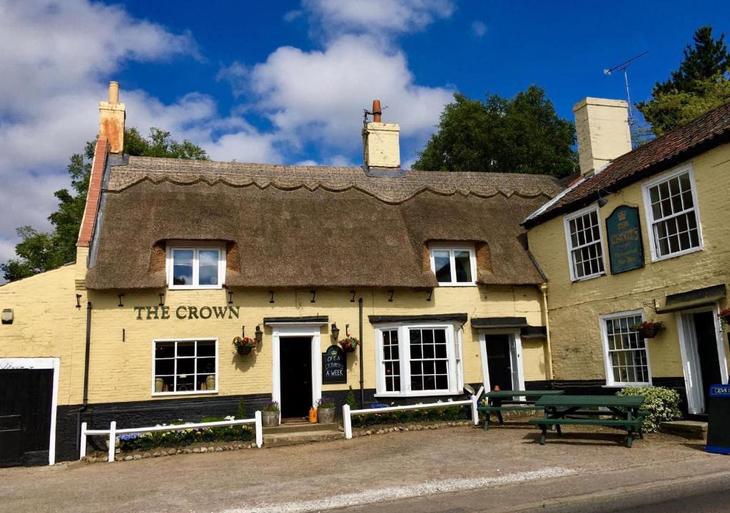 Smallburgh Bed & Breakfast | The Crown Inn