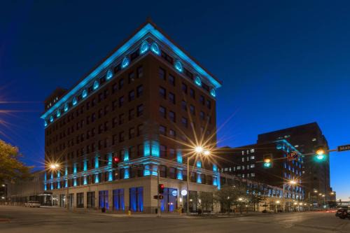 Downtown Hotel | The Current Iowa, Autograph Collection