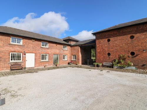 Eastwood House | The Dairy