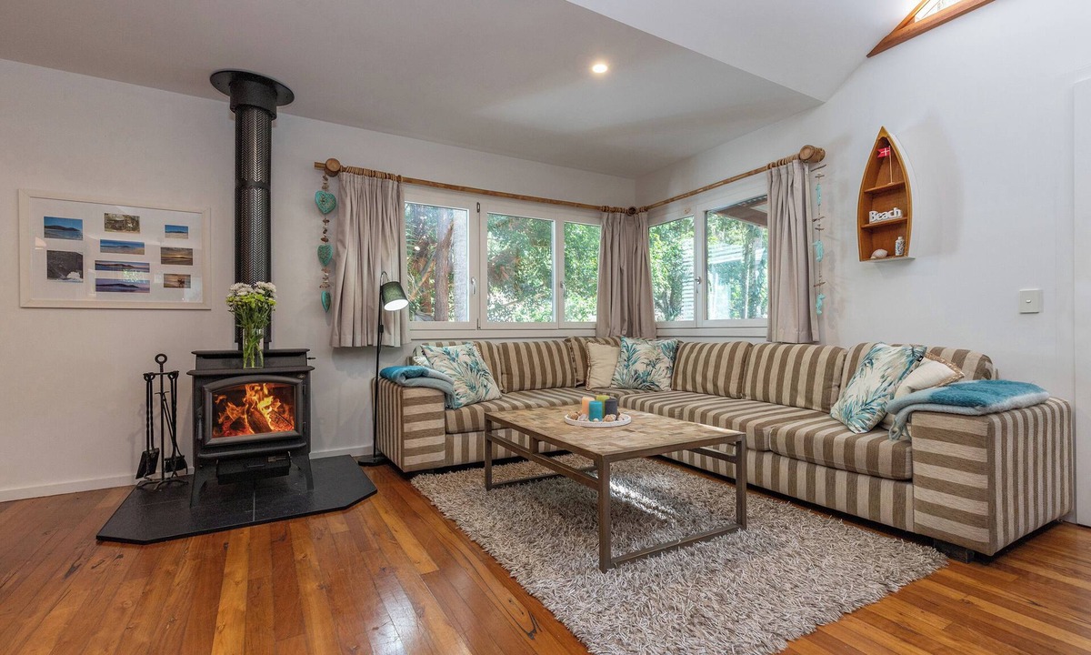 Elizabeth Beach House | The Deck - Private Oasis in rainforrest setting