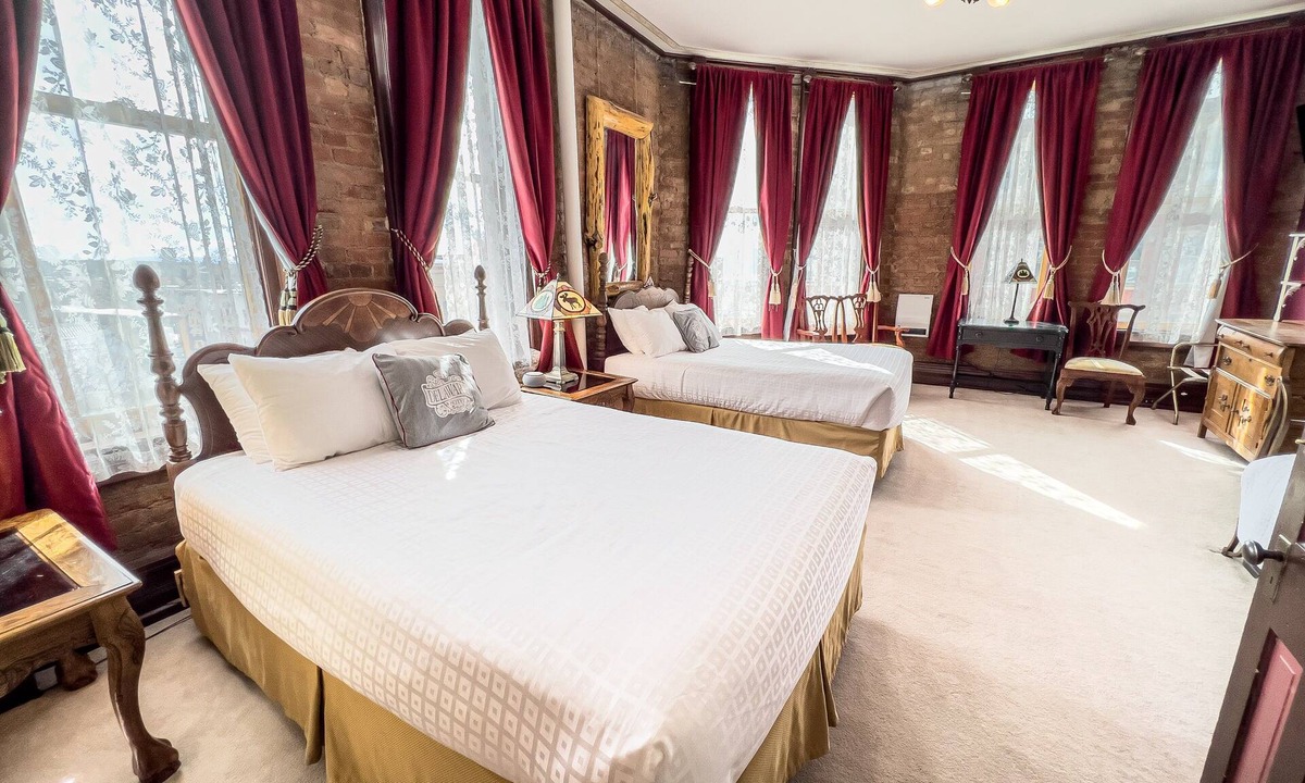 Leadville Hotel | The Delaware Hotel