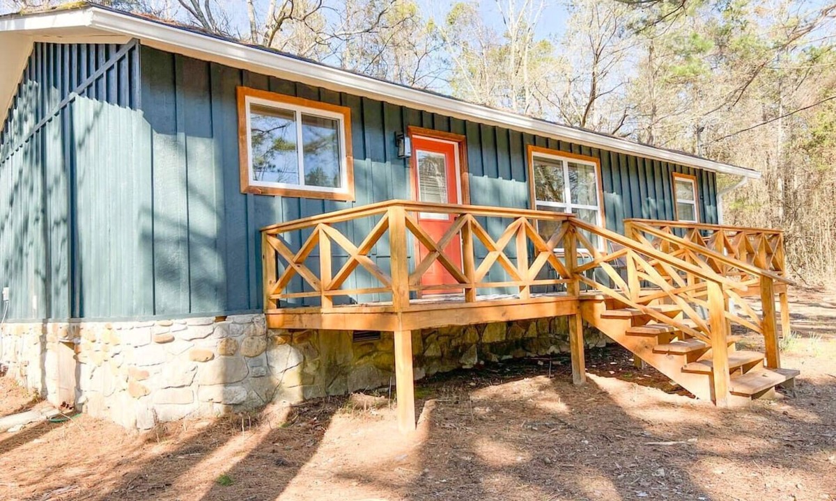 Boswell Cabin | The Den at Livingston
