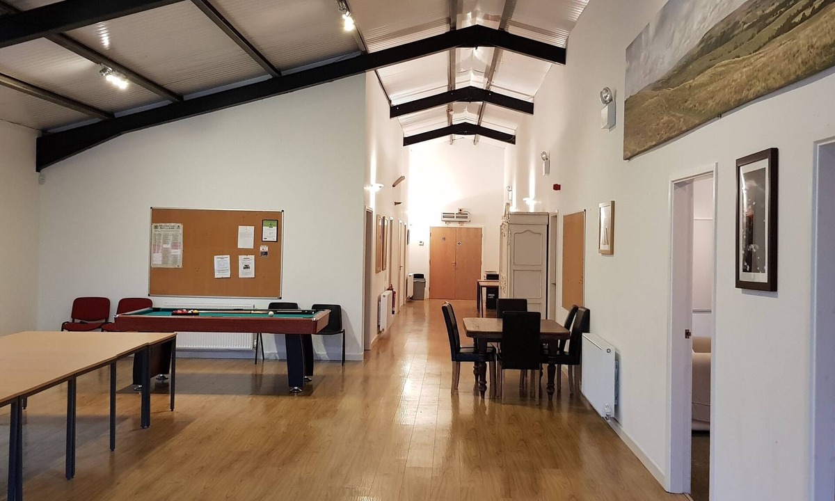 Bishop Auckland Cabin | The Den, Coves House