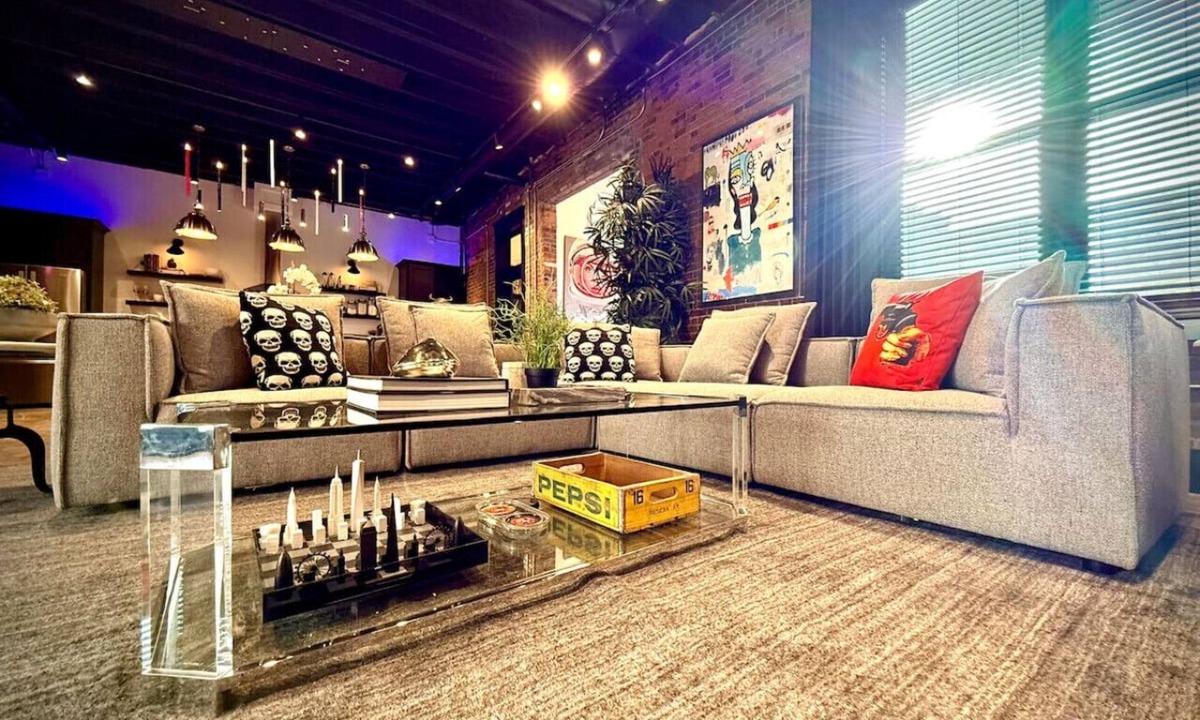 Lowertown Arts District Apartment | The Dim Light - Industrial Warehouse Condo