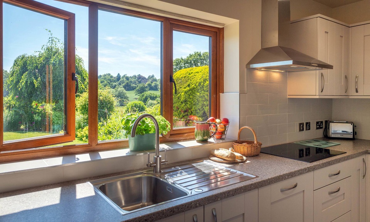 Chelmarsh Bed & Breakfast | The Dinney Bed and Breakfast