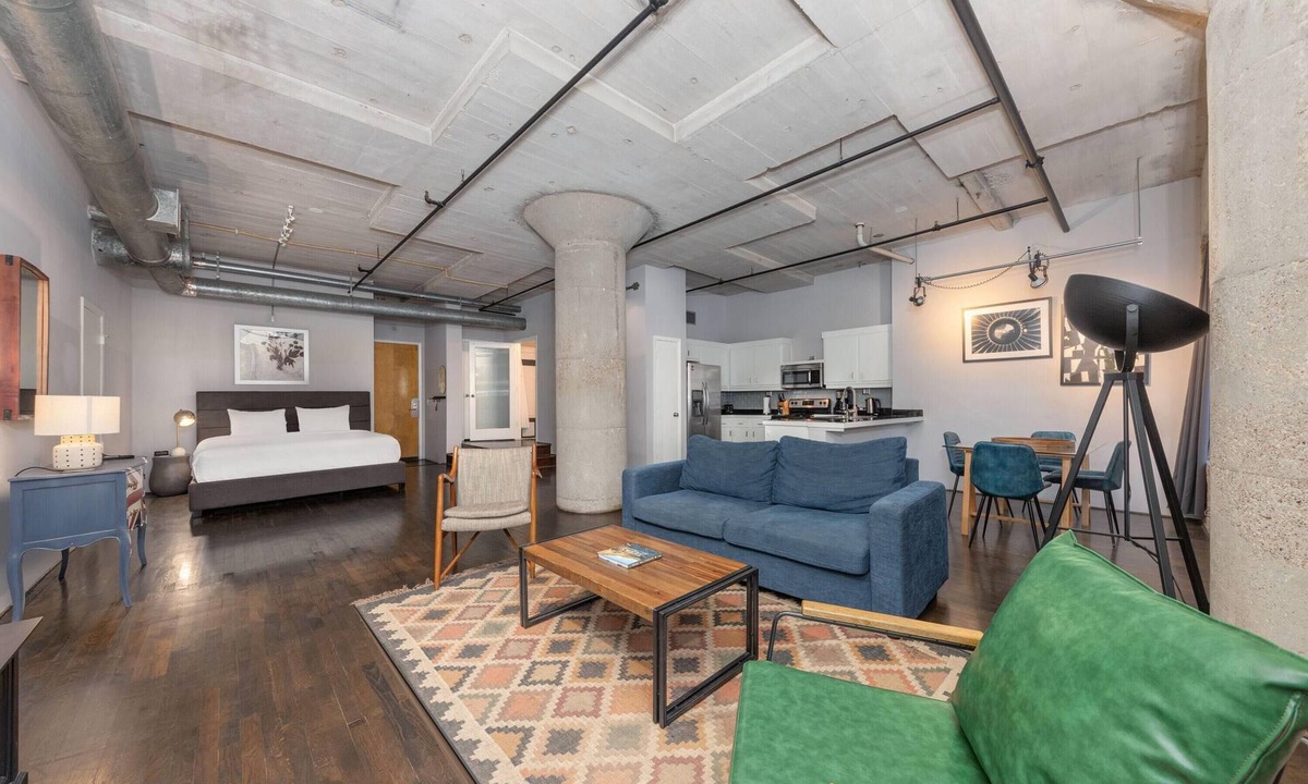 Theater District Apartment | The District at Hogg Palace, A Wyndham Hotel