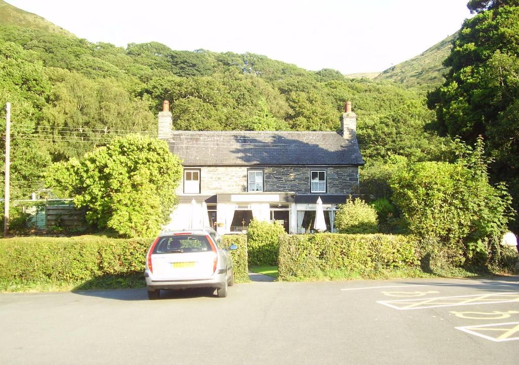 Bryn-crug Bed & Breakfast | The Dolgoch