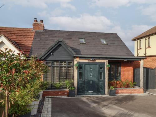 Cayton Bay House | The Dollhouse