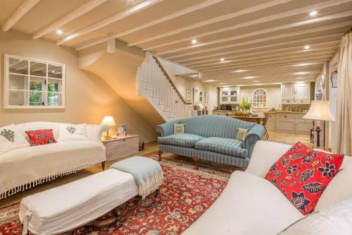 Baldock House | The Domek