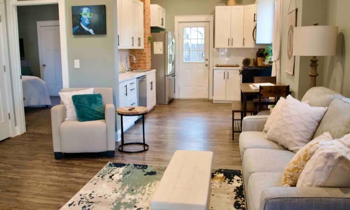 Franklin House | The Dragonfly- A Historic Gem COMPLETELY Restored!