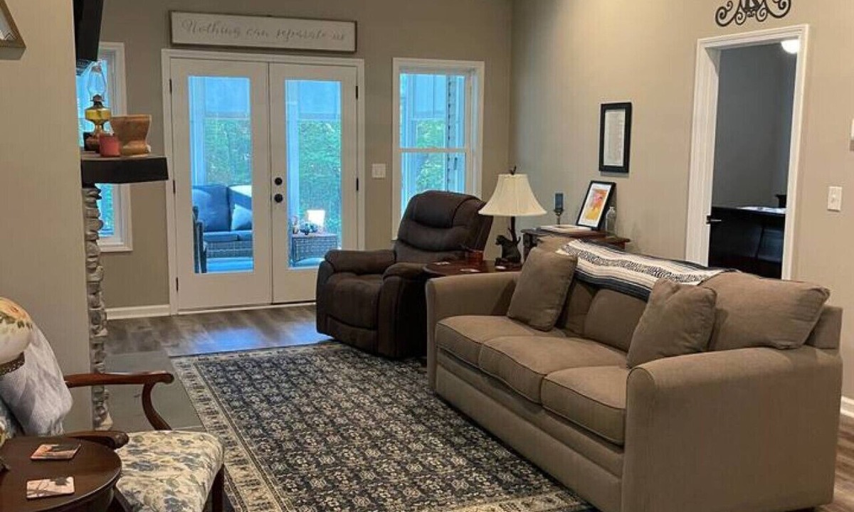 Dahlonega House | The Dry Hollow Getaway