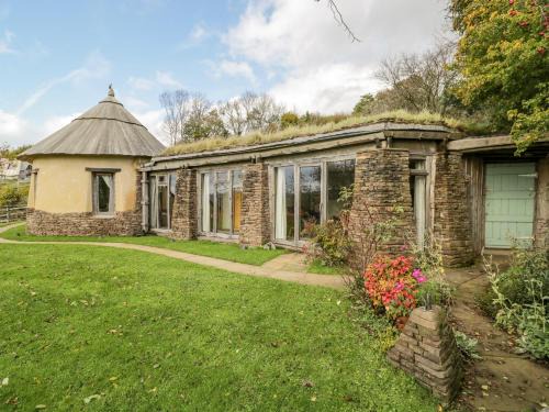 Hereford House | The DugOut