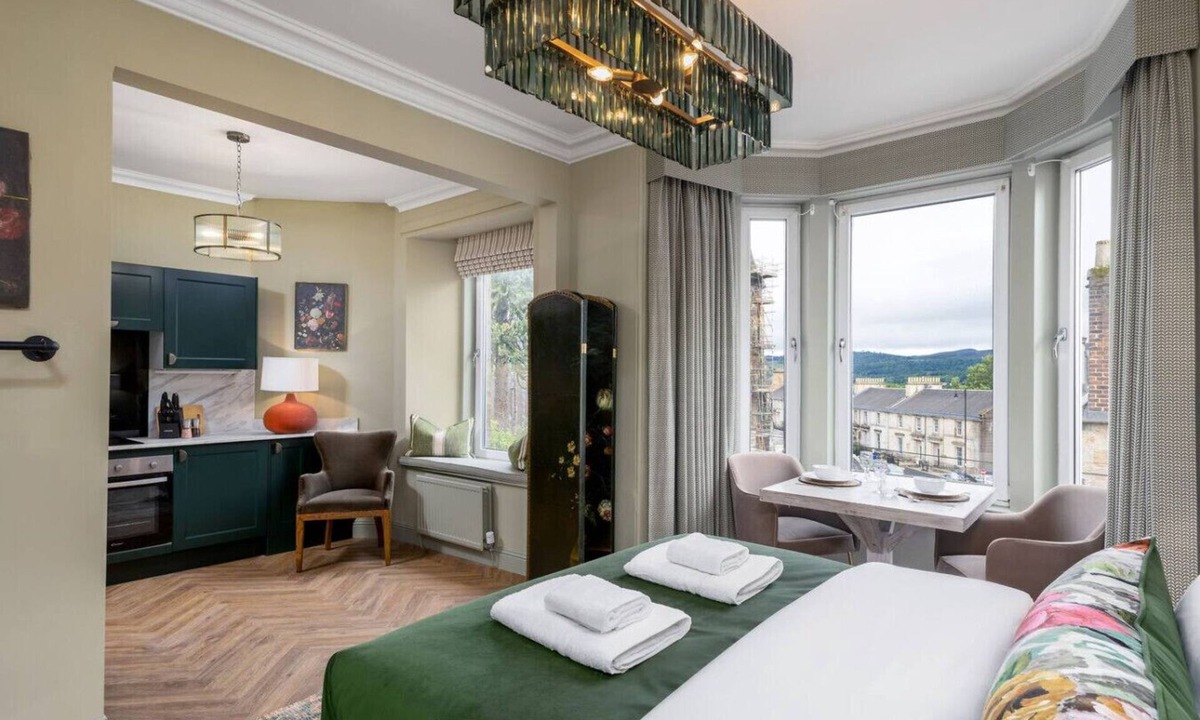 Dalavich Apartment | The Dumyat Studio at Munro Guest