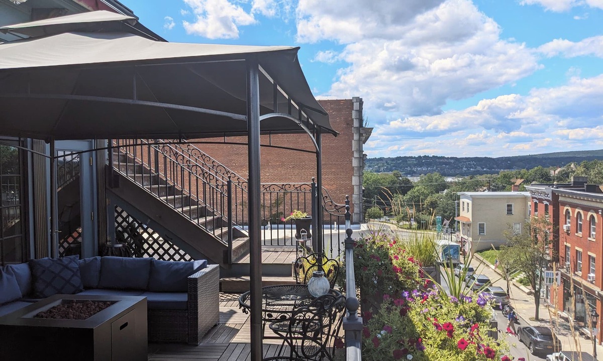 Beacon Hotel | The Dutchess Inn and Spa at Beacon