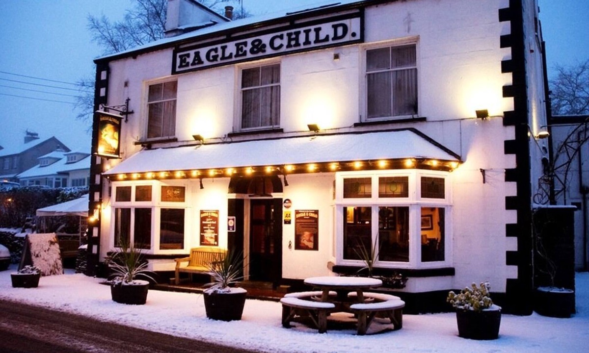 Staveley Hotel | The Eagle and Child Inn