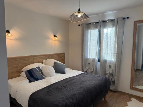 Jarjayes House | The Eagle's Nest - cosy chalet for two