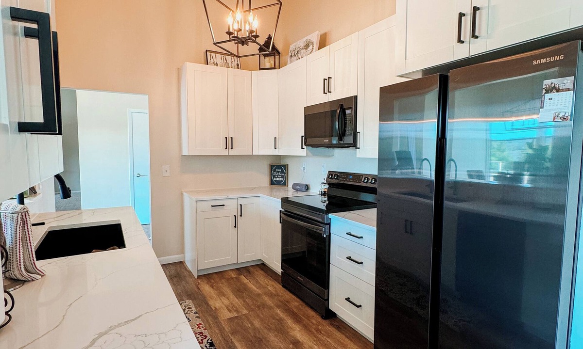 Le Claire House | The Eagles Nest on the Mississippi River