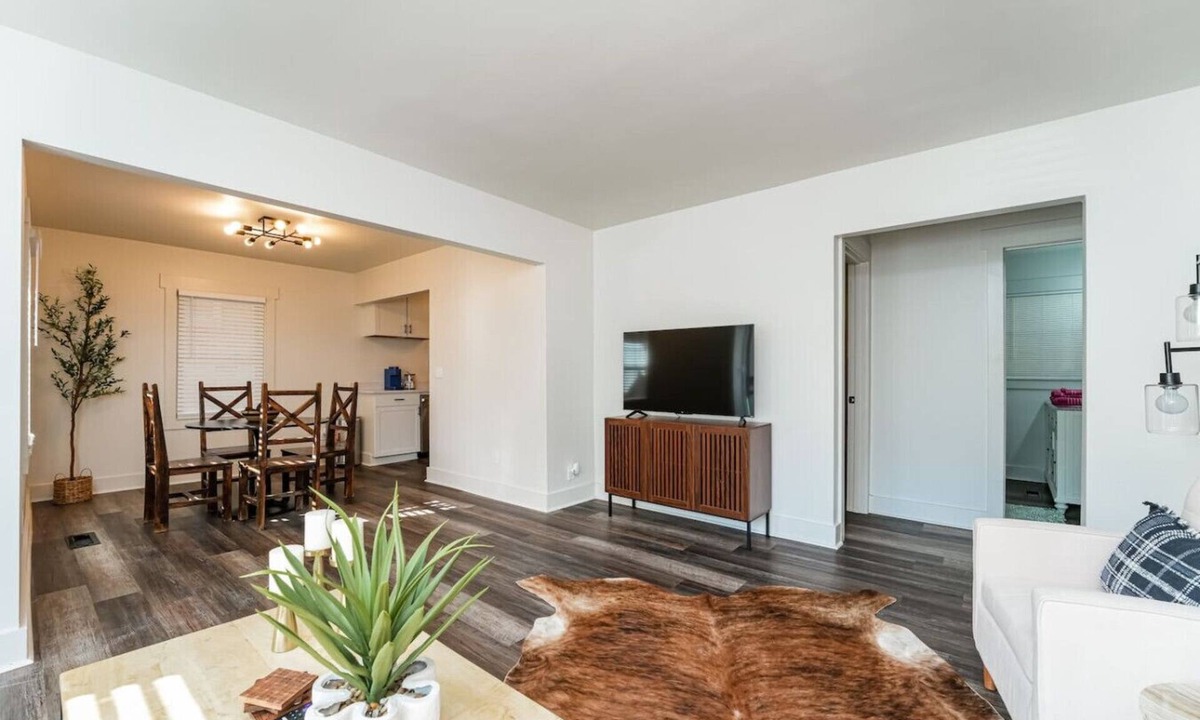 Candler-McAfee House | The East Lake Escape