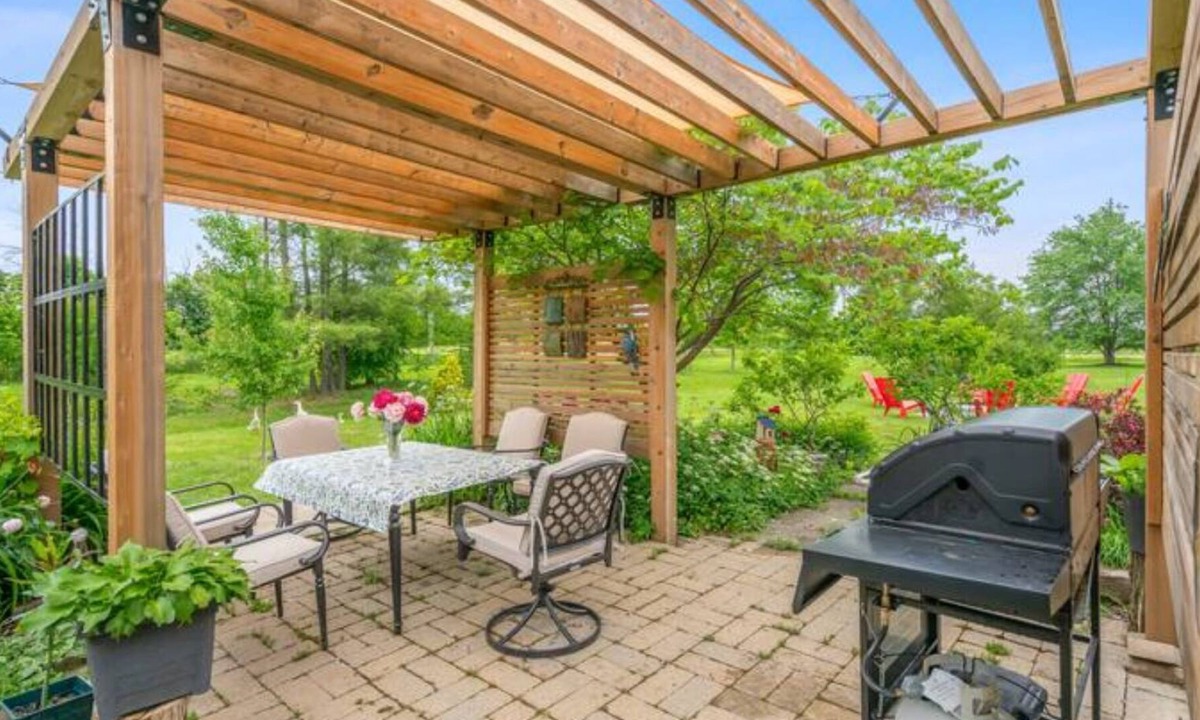 Virgil Cottage | The Eden Cottage Sauna Family Friendly.
