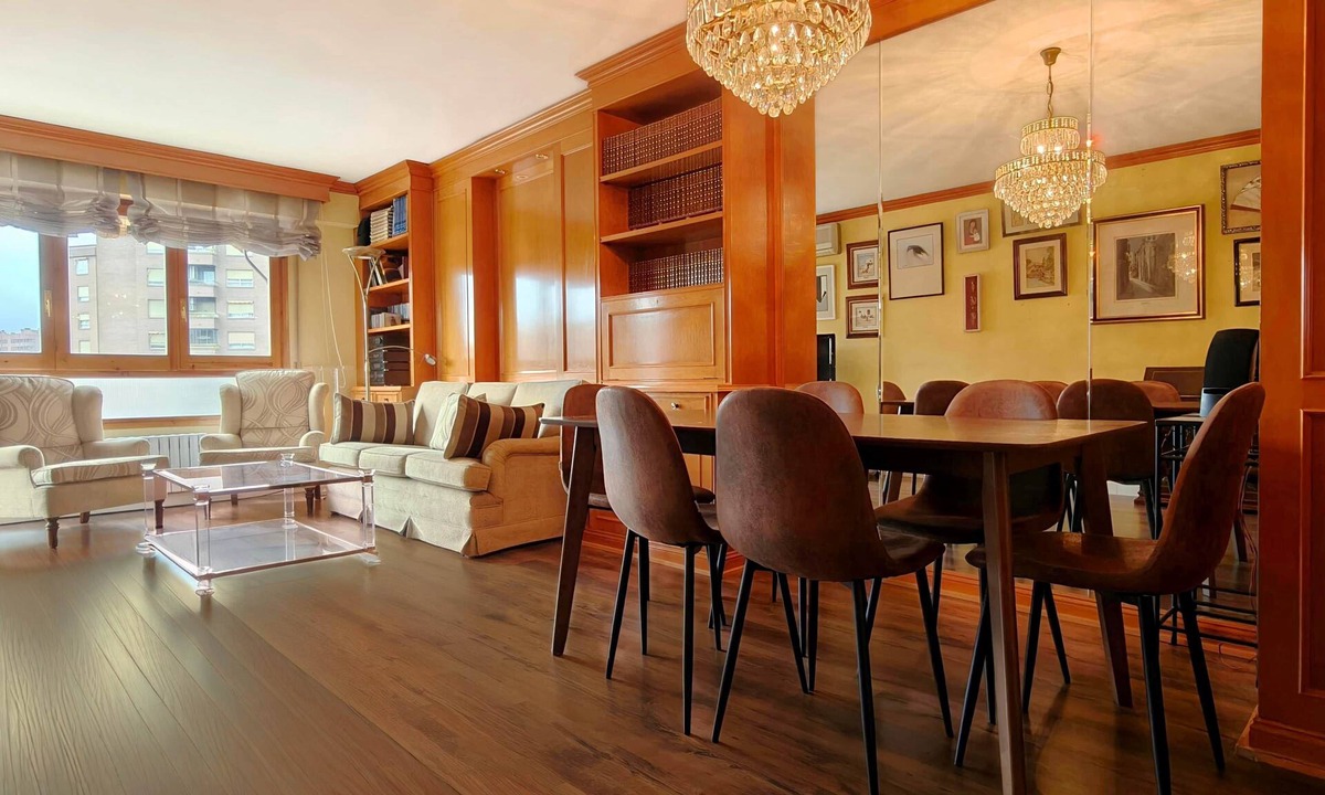 Zaragoza Centro Apartment | The Elegance of the Center