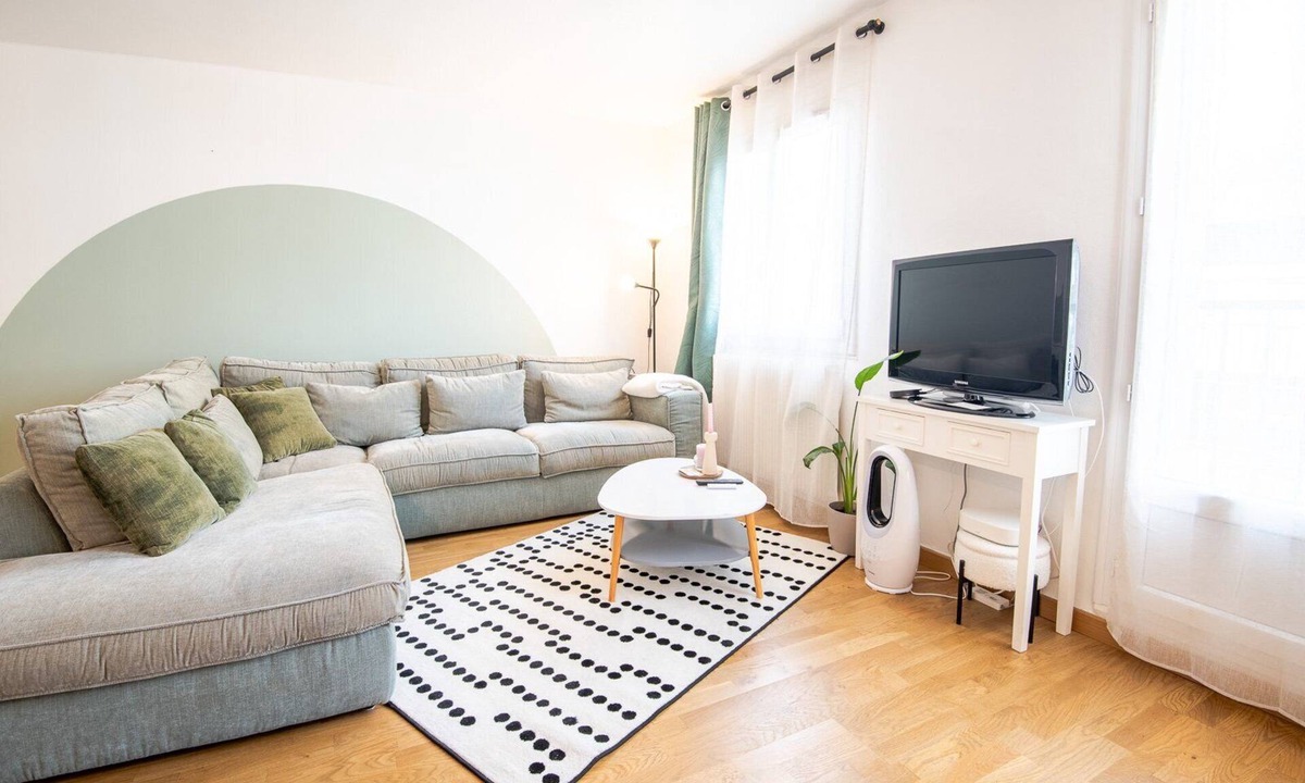 Tours City Centre Apartment | The elegant Bretonneau-Tours