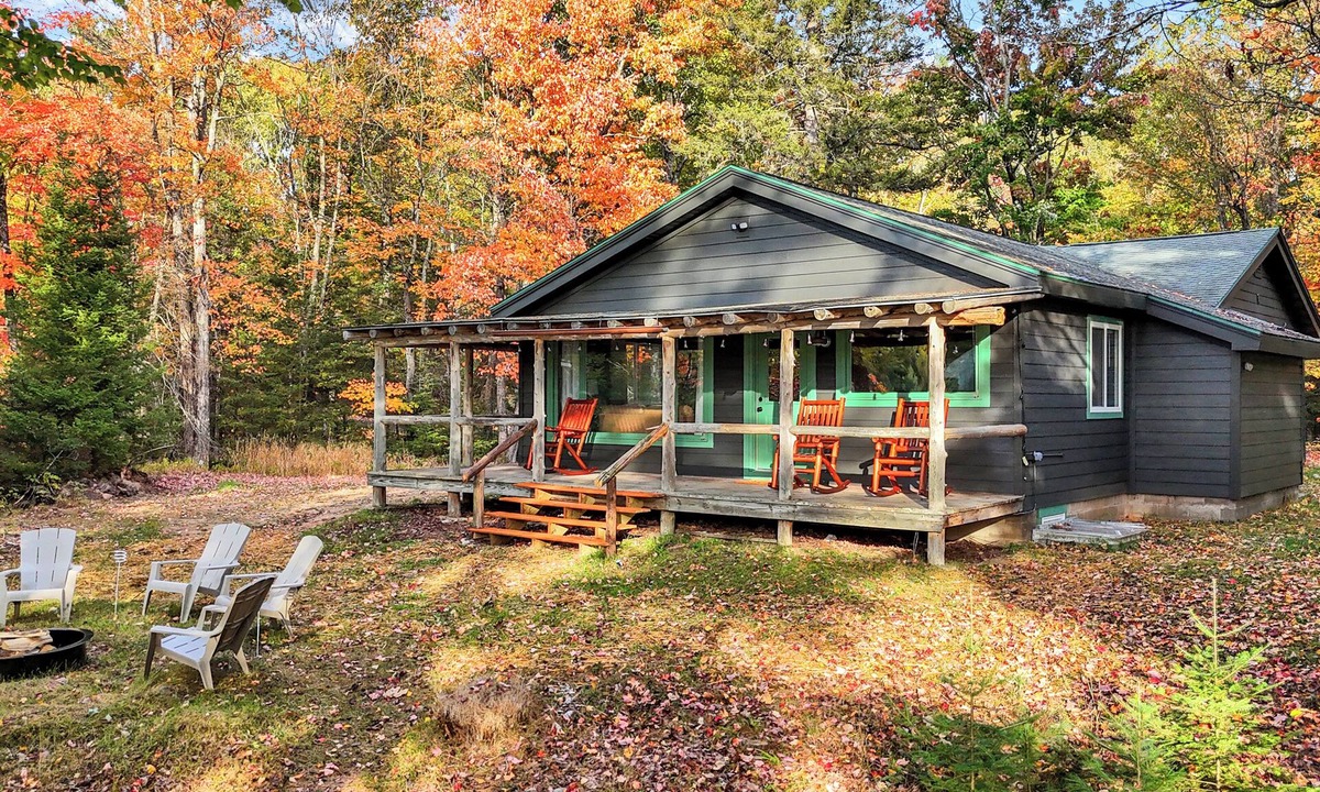 Conover Cabin | The Elkstone - Hot Tub!