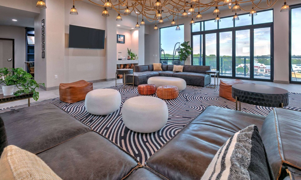 Little Elm Hotel | The Elm, a Ramada by Wyndham