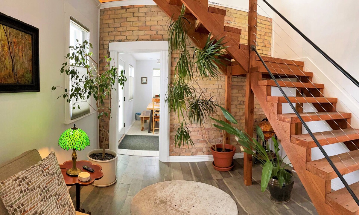 Sugar House House | The Elm Tree Cottage in the Sugarhouse District