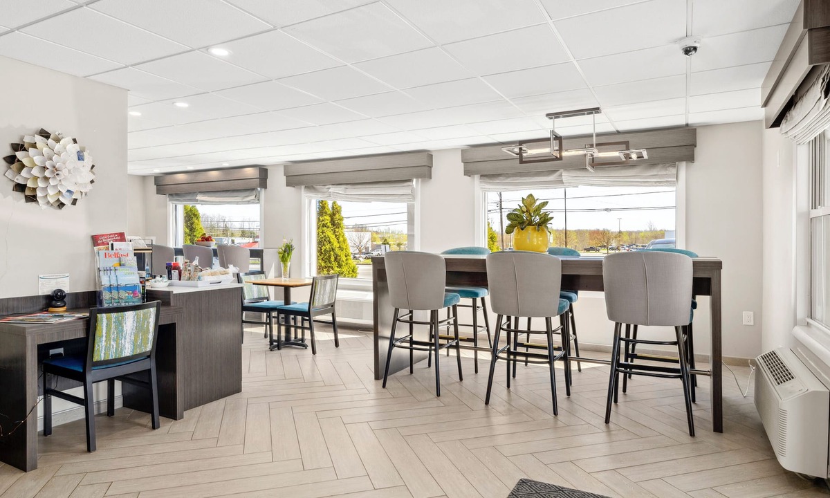 Waterville Hotel | The Elmwood