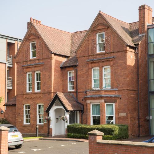 Edgbaston Apartment | The Emerald Suite, Birmingham